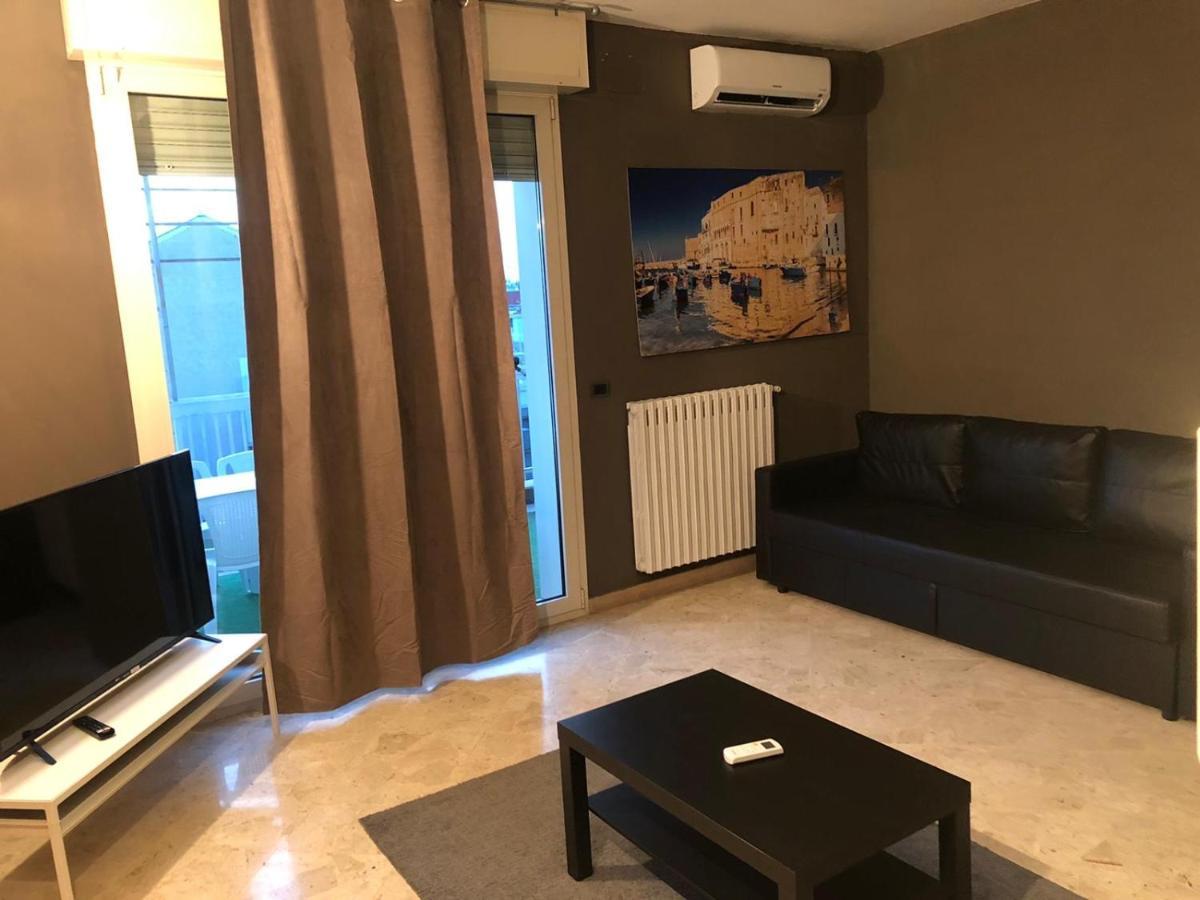 Apartament Sparano Top Class 8 Bari Zewnętrze zdjęcie